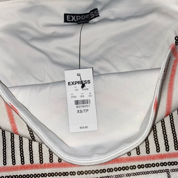 NWT size xs sequin skirt - Picture 2 of 3